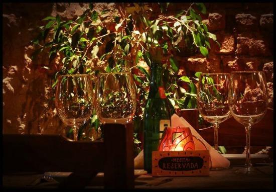 Los Miranda Resto Bar Club